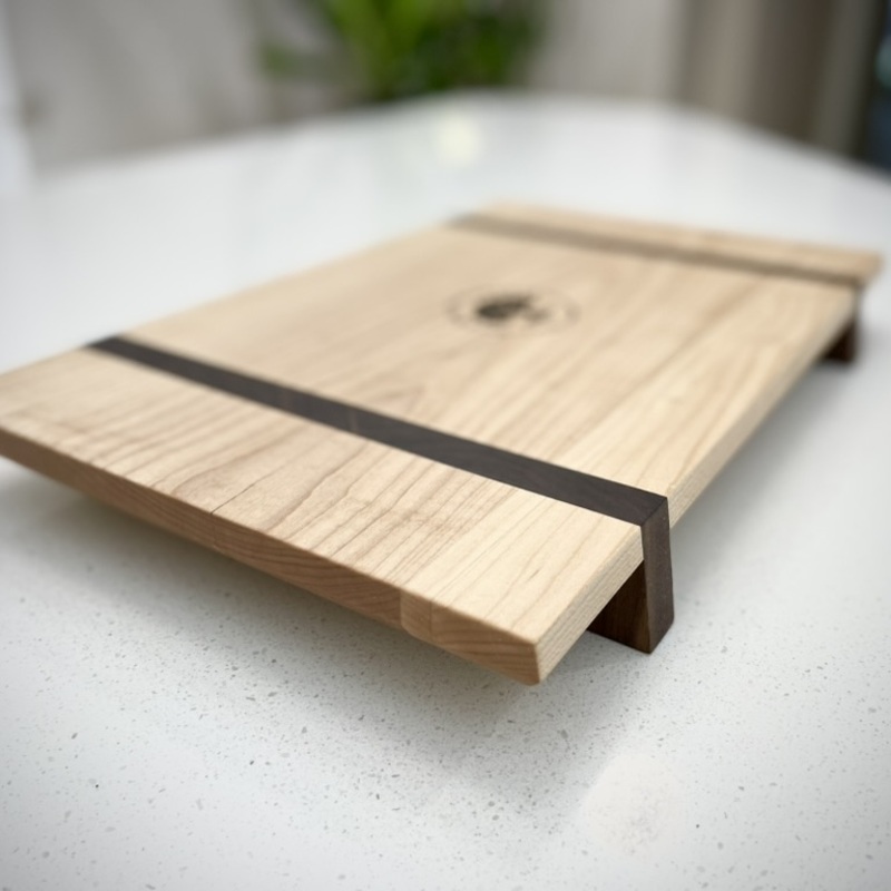 Custom walnut/maple Japanese design serving board - smallprintdesigns